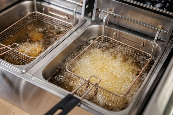 Les avantages pratiques des friteuses sans huile à double compartiment